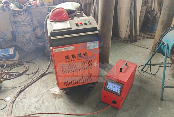 激光焊机